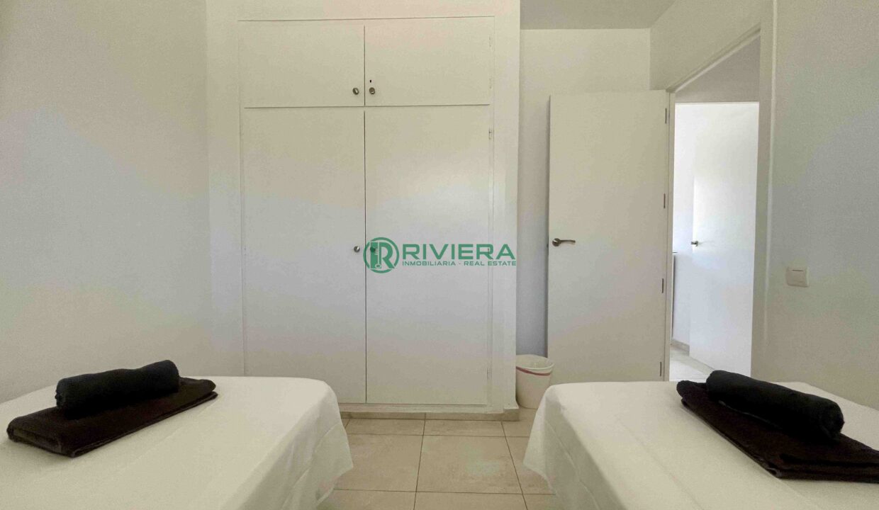 riviera 4