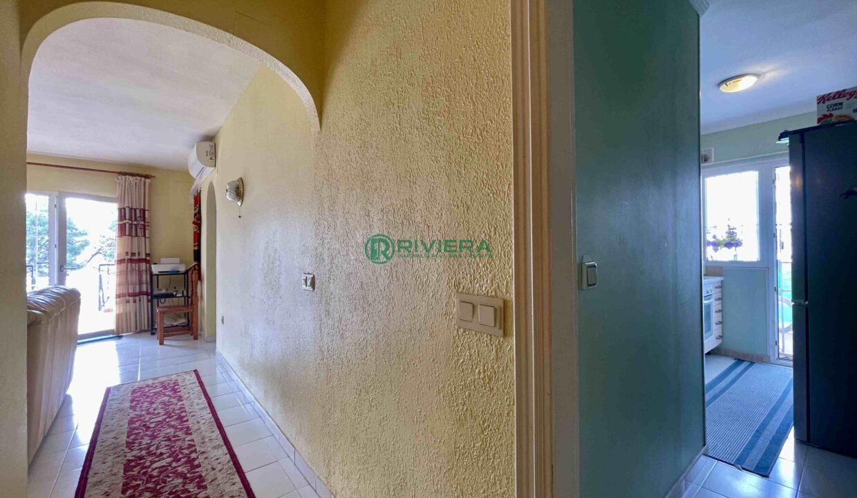 RIVIERA 10