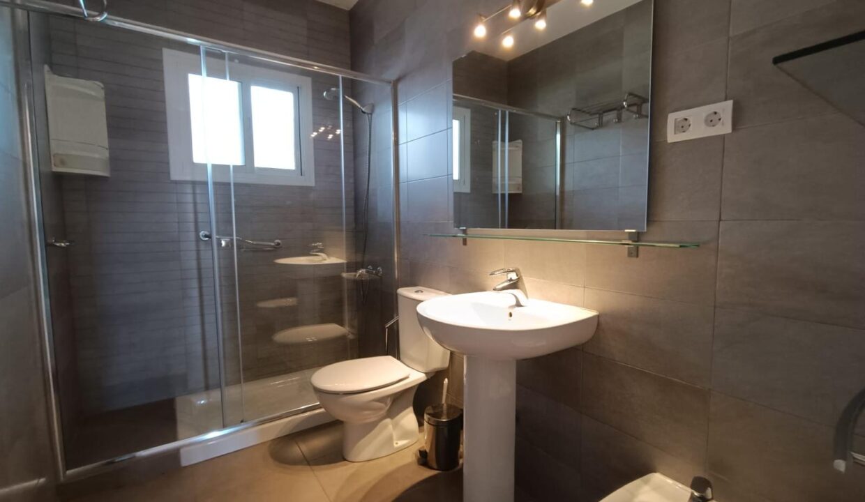 Imagen de WhatsApp 2025-10-23 a las 16.34.02_59c541be